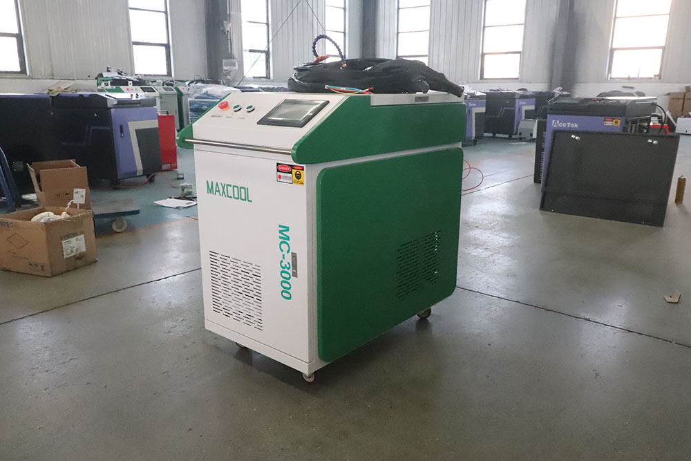 Alat Pembersih Laser Genggam M - Industrial Laser Paint Removal ulasan dan harga